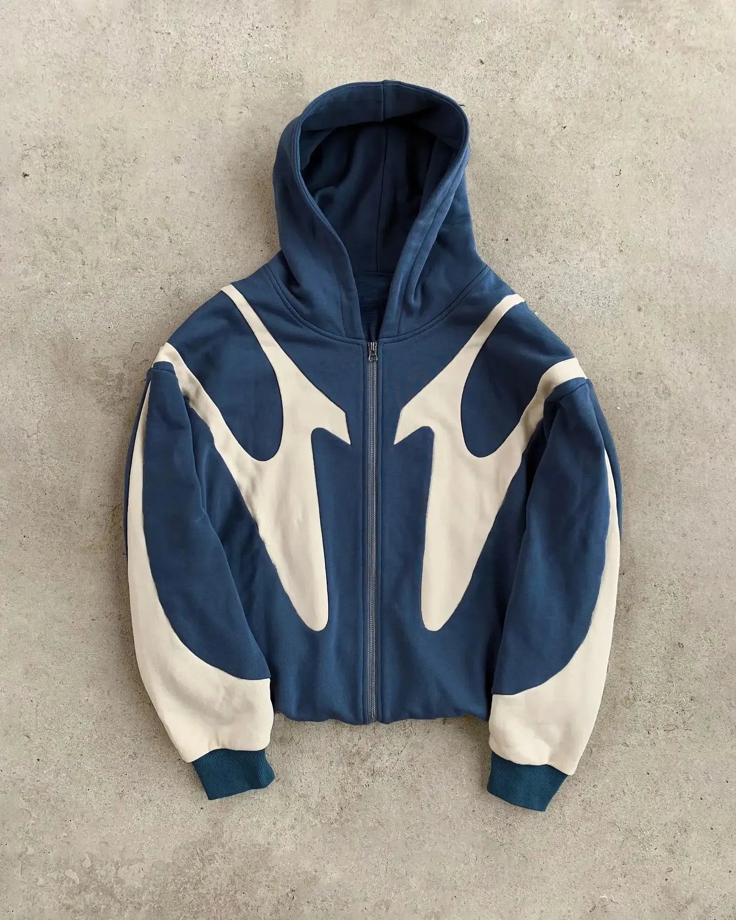 Phantom Hoodie™ | Premium Comfort for a Striking Look